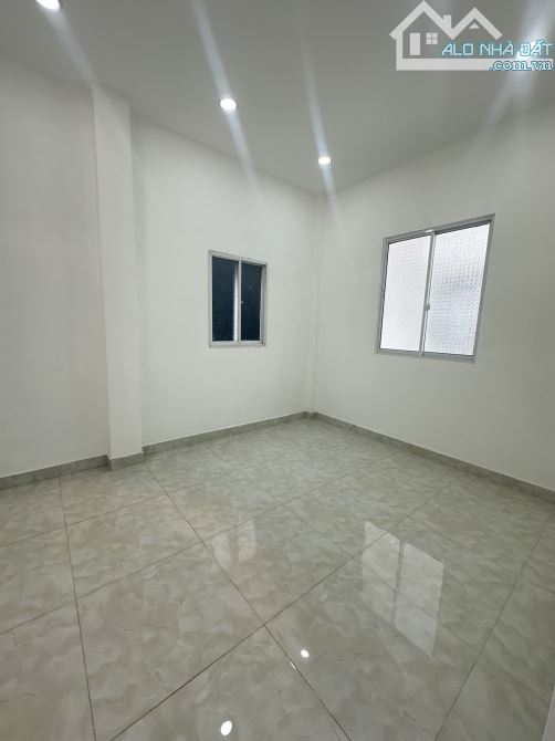 Tân Phus0 48m2- 2 tầng 3PN giá chỉ nhỉnh 4 tỷ. - 3