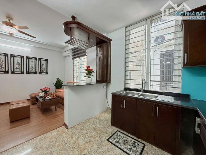 Chỉ hơn 7 TỶ có ngay nhà phố Kim Giang, Hoàng Mai-36m2x5T-1 nhà ra ô tô tránh, Ô chờ thang - 3
