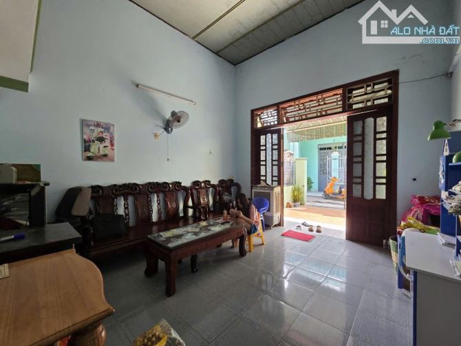 📌📌📌LÀM VIỆC TRỰC TIẾP GIÁ TỐT !!! bán nhà gác lửng kiệt 546/ tôn đản - 3