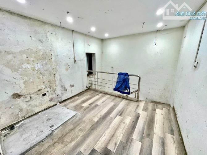 bán nhà Mặt phố Văn Cao, Ba Đình DT 47m, 5 Tầng MT 4m 🧧Gia 39.5 tỷ - 3