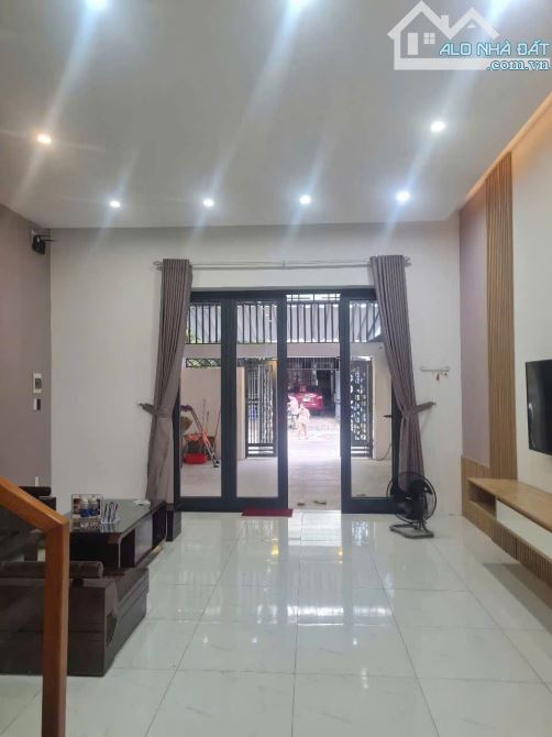 Cần chuyển nhượng lại căn nhà 2 tầng siêu đẹp cho gia đình đủ duyên tại Nam Cẩm Lệ - 3