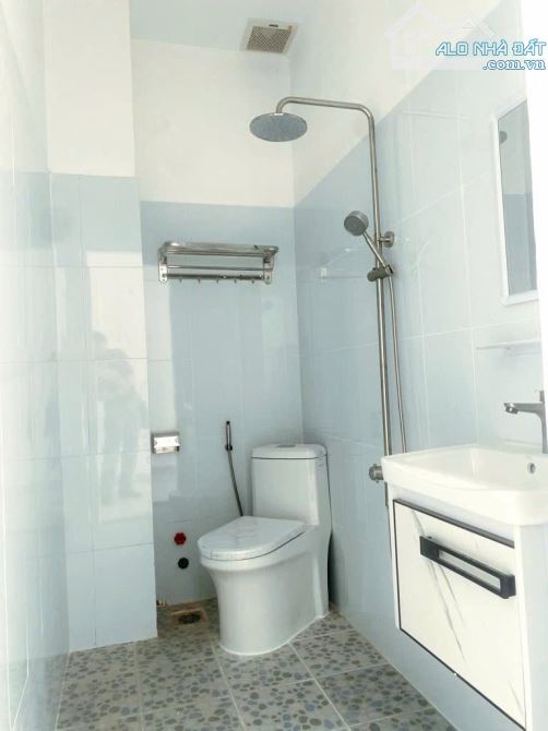 NHÀ MẶT TIỀN QUẬN 7, LÊ VĂN LƯƠNG, 3 TẦNG, 4.4 X16m, XE HƠI QUAY ĐẦU, NHỈNH 10 TỶ - 3