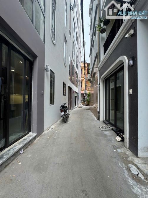 Bán nhà Thạch Bàn 40m x 6 tầng thang máy ô tô đỗ cửa giá 8,25 tỷ - 3