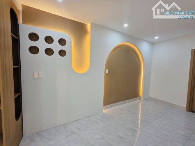 Chỉ việc vào ở, nhà Lê Đức Thọ, 2 tầng, 32m2, hẻm 3m thẳng - 3