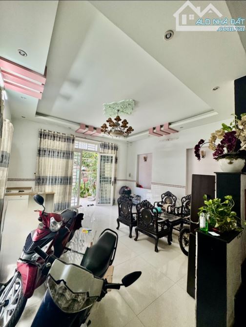 Tỉnh Lộ 10 bình tân 283m2 3 tầng giá chỉ 22 tỷ - 3