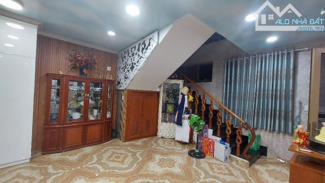 BÁN DIỆN TÍCH GẦN 500M2 FULL THỔ CƯ - DÒNG TIỀN 200 TRIỆU/THÁNG - XE HƠI TRÁNH NHAU - 3
