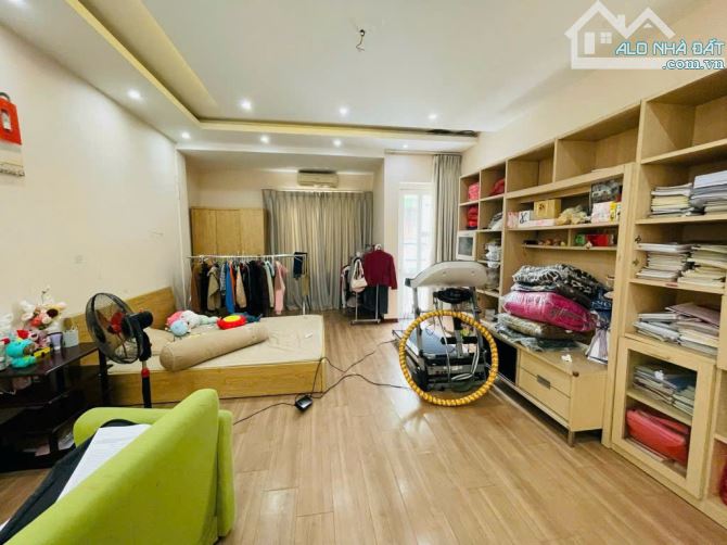 (Bán Gấp -Phân Lô quân đội – Ôtô tránh) Hoàng Văn Thái 96m2  5T – Mặt tiền 5m - 4