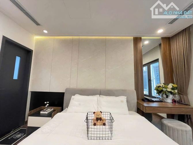 10,5 tỷ, 33m2, 5 tầng Bạch Mai, trung tâm , HBT, đẹp như KS 5 sao, 10m ô tô tránh, ngõ ba - 4