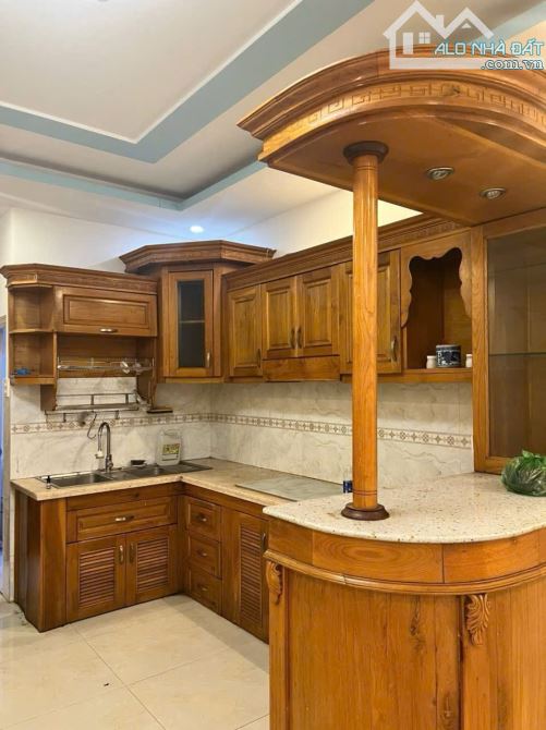 SIÊU PHẨM NGAY BV BÌNH TÂN - 50M2, 4 TẦNG ĐÚC ĐẸP - HẺM XE TẢI TRÁNH - CHỈ NHỈNH 5 TỶ. - 4