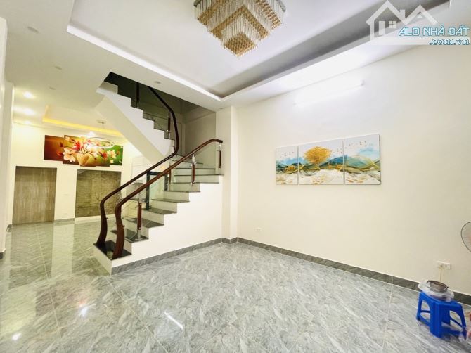 Bán nhà Tô Vĩnh Diện gần phố nhà phân lô quân đội dân xây  nhà đẹp 2 thoáng trước sau 59m - 4