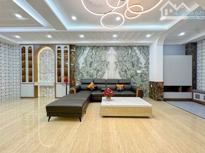 Bán nhà đẹp ,4 Tầng, sân thượng , Trần xuân soạn , quận 7 giá 8 Tỷ 3 - 4