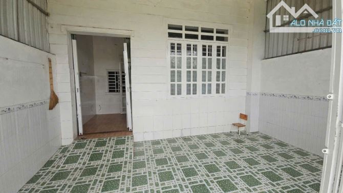Chủ kẹt tiền cần bán gấp nhà cấp 4 xã đại phước khu dân cư trung tâm cách SG chỉ 1,5km - 4
