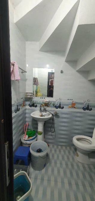 nhà 4 tầng dân xây chắc chắn,đường 3 ô tô tránh, kinh doanh mọi mặt hàng - 4