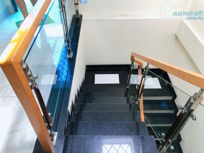 Mẫu 2 – Nhà đẹp, vị trí vàng, an ninh tuyệt đối 💎 BÁN NHÀ NỞ HẬU PHONG THỦY – NỘI THẤT CA - 4