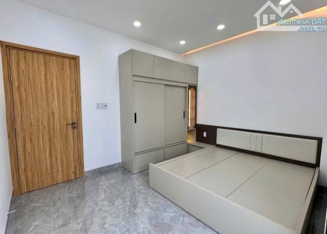 🏡 CHÍNH CHỦ BÁN NHÀ MỚI XÂY GẦN KCN CẦU TRÀM LONG, LONG AN GIÁ 2 TỶ 6 SHR - 4