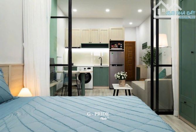 Chung cư mini Nguyễn Văn Huyên 17 phòng, dòng tiền 1 tỷ, lô góc 2 thoáng, 50m ra ô tô, 78m - 4