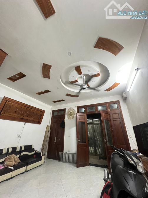 CẦU GIẤY – 46M² – 4 TẦNG – MT 5.2M – 2 THOÁNG – NGÕ THÔNG – GẦN CÔNG VIÊN – 11.5 TỶ - 4