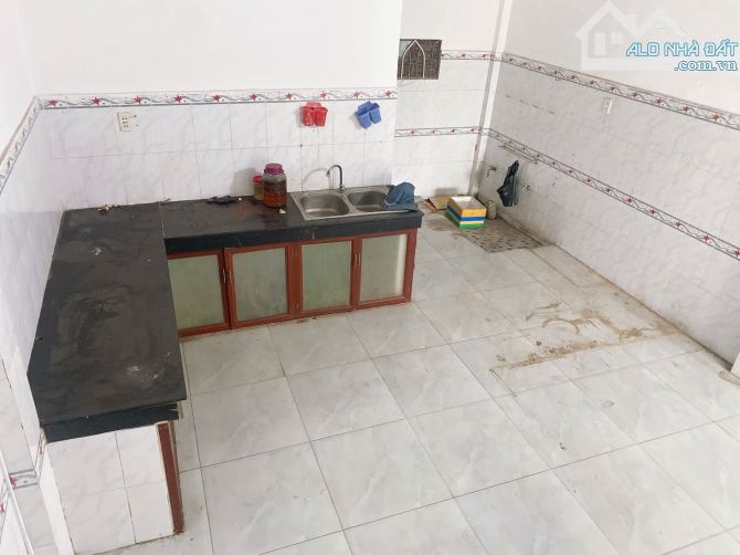 MẶT TIỀN NGUYỄN DUY TRINH - PHÚ HỮU - QUẬN 9 - NHÀ 2 TẦNG - 95M2 - 4