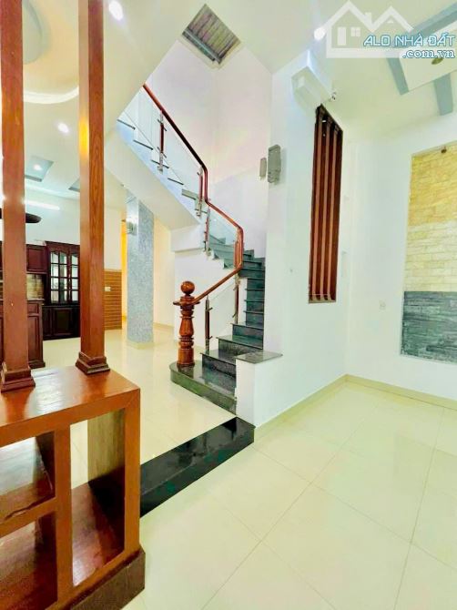 BÁN NHÀ TÂN PHONG, 1TRỆT 1LẦU LỬNG, SỔ HỒNG THỔ CƯ, ĐƯỜNG 5m, SÂN ĐẬU 3 OTO (NP821) - 4