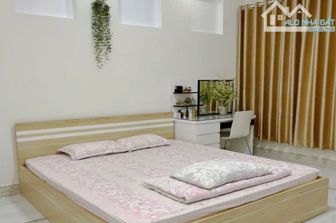Bán nhà Nguyễn Kiệm Phú Nhuận, 4m x 19m 4 Tầng nhà đẹp, Xe hơi đậu cửa - Giá 12.8 tỷ TL - 4