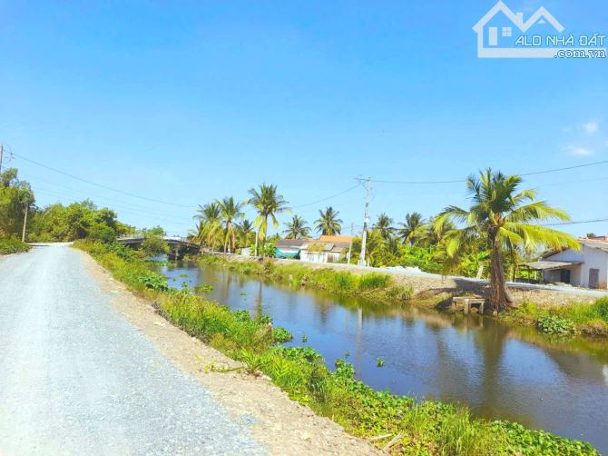 Siêu phẩm, 703m2 đất vườn view sông cực đẹp chỉ 700tr - 4