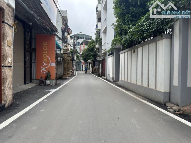 NHÀ PHỐ GẦN TRỊNH VĂN BÔ 35M² - 5 TẦNG - GIÁ 5,3 TỶ RA ĐƯỜNG Ô TÔ TRÁNH 10M. - 4