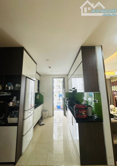 Biệt thự trên cao, căn góc 122m2 , 3PN 2VS, giá chỉ 12.4 tỷ. Tòa Thống Nhất Complex TX. - 4