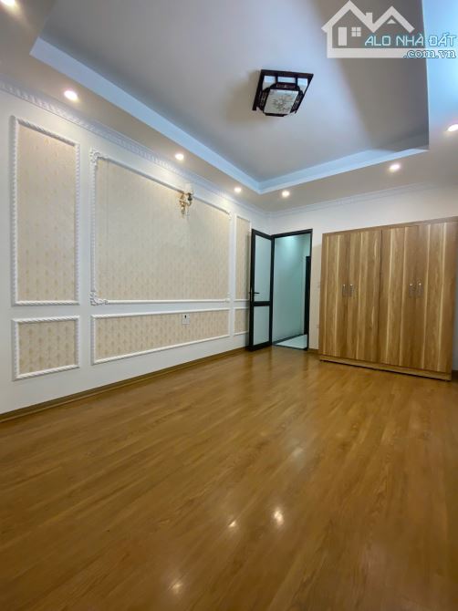 🏡 Duy nhất 1 căn! Ô tô chạy vòng quanh – 62m² – Sát chợ Đại Thành 🏡 chỉ Hơn 4ty - 4