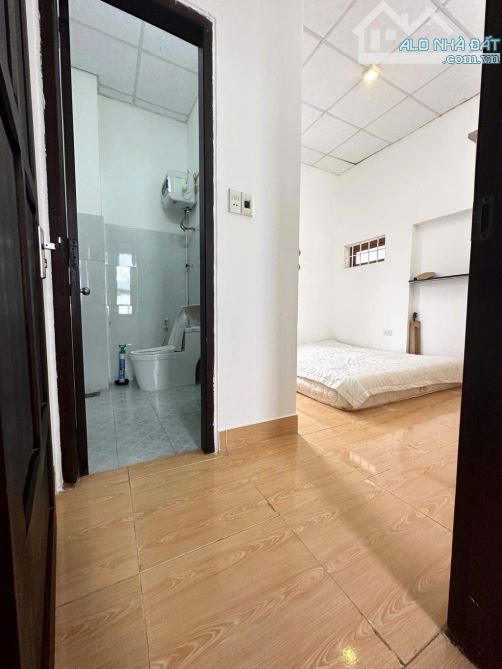 🎉🎉BÁN NHÀ 2 TẦNG + LỬNG ĐÚC, CÓ 8 PHÒNG TRỌ CHO THUÊ THU NHẬP 20 TRIỆU/THÁNG. - 4