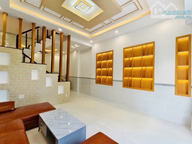 Nhà 3 tầng FULL NỘI THẤT đường THẠNH XUÂN 21, phường TX Q12 DT 51,4m (4,8x11) hẻm 7m💰5,5T - 4
