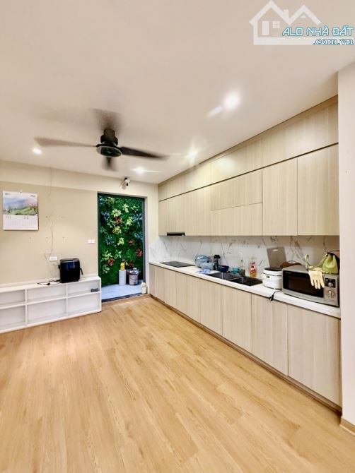 Bán nhà Nguyễn Văn Cừ 4 tầng 55m dân xây, oto, full nội thất hơn 11 tỷ - 4