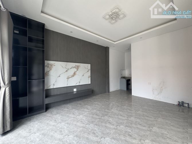 Nhà đường Trần Duy Chiến , Sơn Trà ô tô vào nhà giá 3.x tỷ - 4