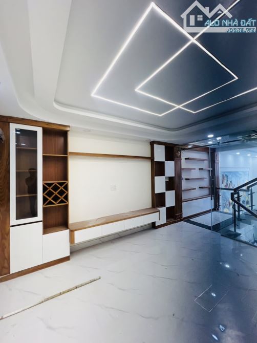 BÁN NHÀ KHÔNG LG MÃ LÒ–SÁT HƯƠNG LỘ 2–GẦN LÊ.V.QUỚI–HXT6MTHÔNG–52M²*5TẦNGBTCT–GIÁ 7.15TỶTL - 4