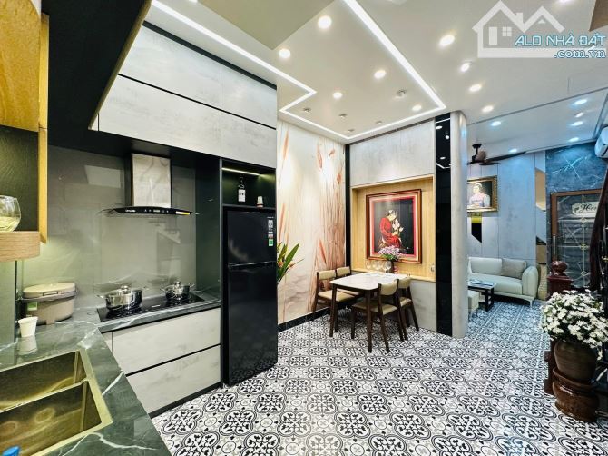 💥SIÊU PHẨM KHƯƠNG ĐÌNH - NHÀ SIÊU SIÊU ĐẸP - 43M2, 5 TẦNG . GIÁ 8.95 TỶ   + Nhà Khương Đì - 4