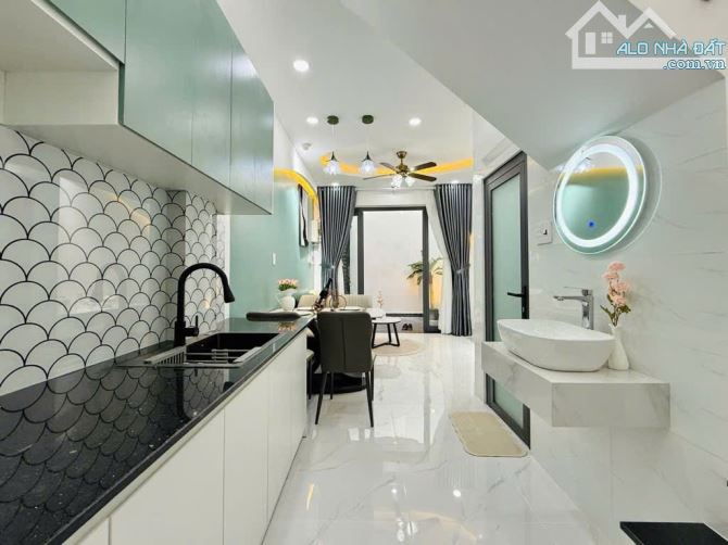 Bán nhà mới ở ngay, DT 42m2 x 2 tầng vuông vức - Hẻm thông Nguyễn Kiệm, Gò Vấp - 4