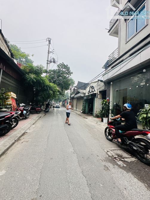 6.8 tỷ /51 M2/ 3.7 M tiền/ Bồ Đề.Long Biên - 4