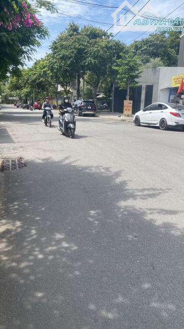 NHÀ MẶT TIỀN KINH DOANH TRẦN ANH TÔNG NGAY BÊN CẠNH CHỢ TRƯỜNG AN CHỈ 4,x tỷ - 4