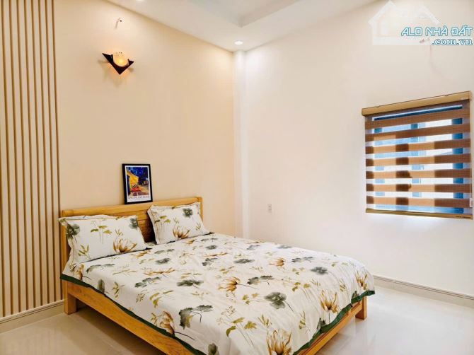 Nhà sổ riêng,chợ Minh Phát,giâ 5,5 tỷ thạnh xuân 22 - 4