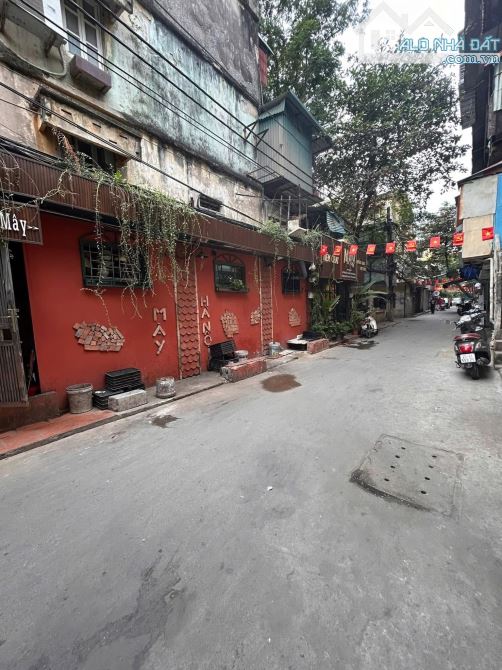 Tập thể Quân Đội🔥75m2🔥Nhà Đẹp Ở Luôn🔥2 Ngủ+ 2 WC Khép kín🔥Sổ riêng🔥3.7 Tỷ có TL - 4