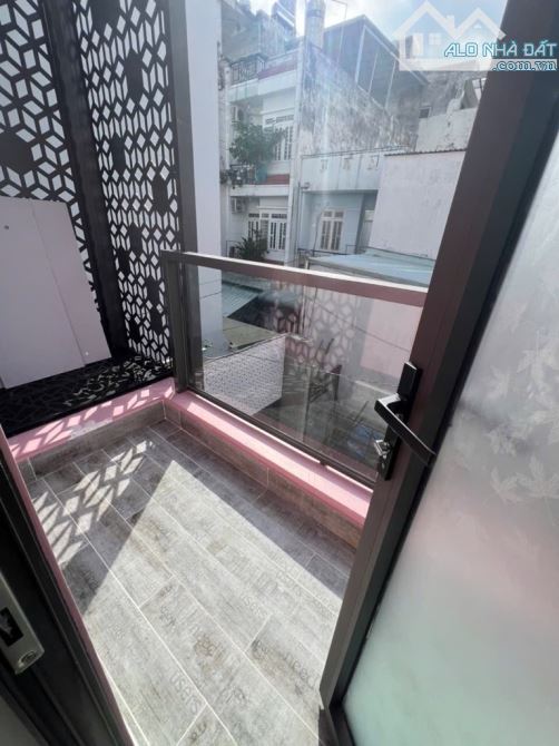 Siêu phẩm Mã Lò - Ngay Tên Lửa - Bình Tân - HXH 6M - DT 100m2 - 3 Tầng - Nhỉnh 6 Tỷ - 5