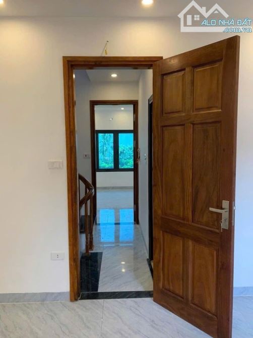 Bán nhà Văn Minh nhỉnh 5 Tỷ bao check QH - 37m2 5 tầng 6 ngủ - ô tô tránh 50m - Dòng tiền - 5