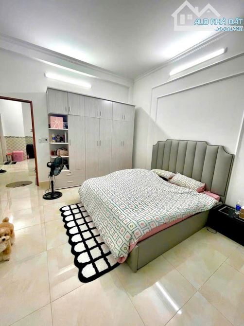Chủ giảm 700tr - Mặt tiền Trung Mỹ Tây 1 - ngay Nguyễn Ảnh Thủ - 150m2 - Giá 9,8 tỷ - 5