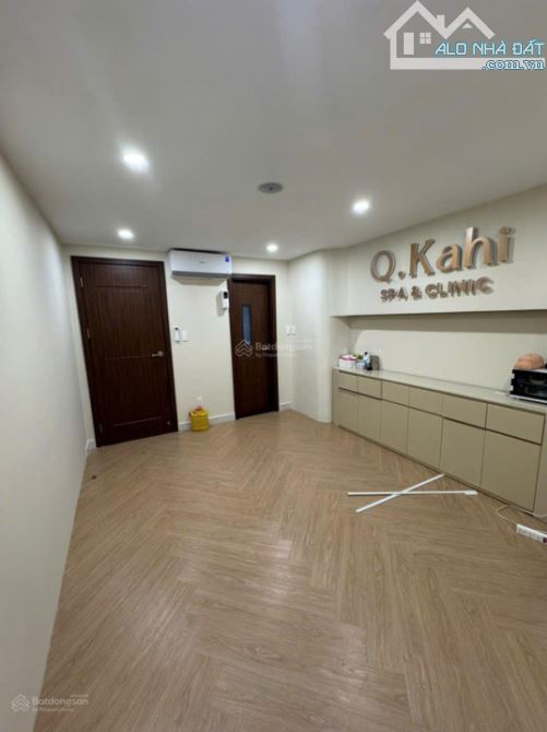 Bán nhà sát MT đường 3 Tháng 2, P11, Q10 DT: 3,65x13m - CN: 45.6m2 - lửng 2 lầu mới - 5