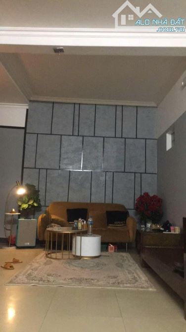 Bán nhà 2,5 tầng về ở luôn xóm Trung Văn Cao - 5