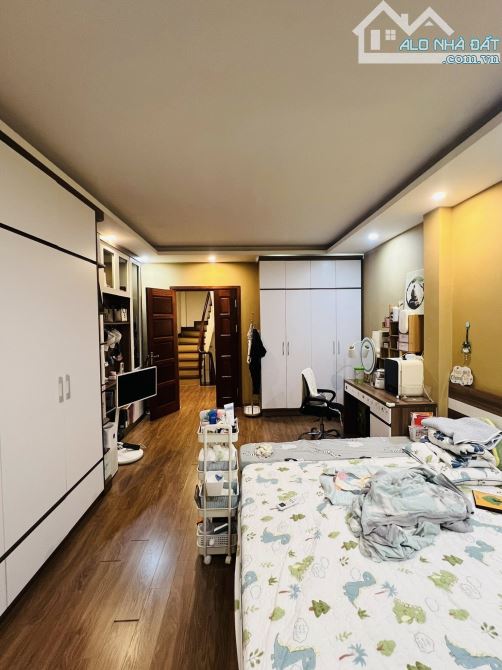 🏡 BÁN NHÀ NGÕ 79 CẦU GIẤY – 46M² – 5 TẦNG – MT 4.7M – GIÁ 13.5 TỶ - 5