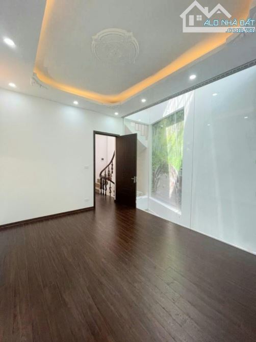 BÁN NHÀ TRUNG TÂM THANH XUÂN 65M 4 TẦNG Ô TÔ QUA CỬA GIÁ CHÀO HƠN 10 TỶ - 5