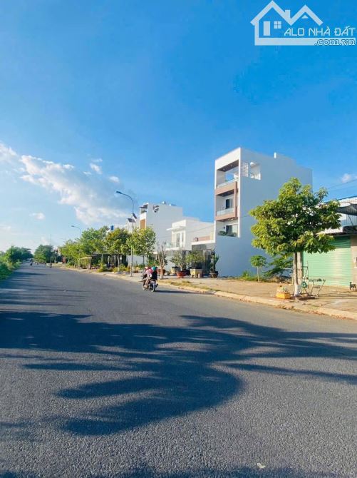 Bán nhà 1 trệt 2 lầu mới xây dựng đường 14B, Q. Cái Răng, Tp Cần Thơ. - 5