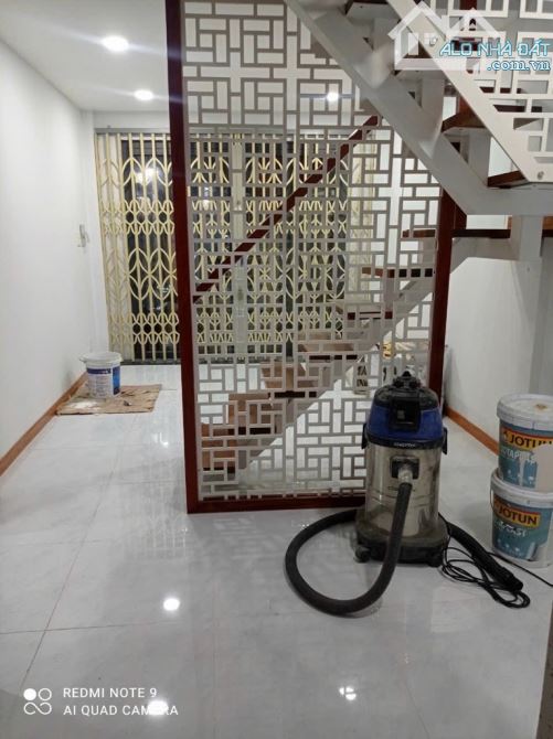Bán nhà hẻm Xt,  q8, 75mv, 5 tầng, nhỉnh 9 tỏi - 5