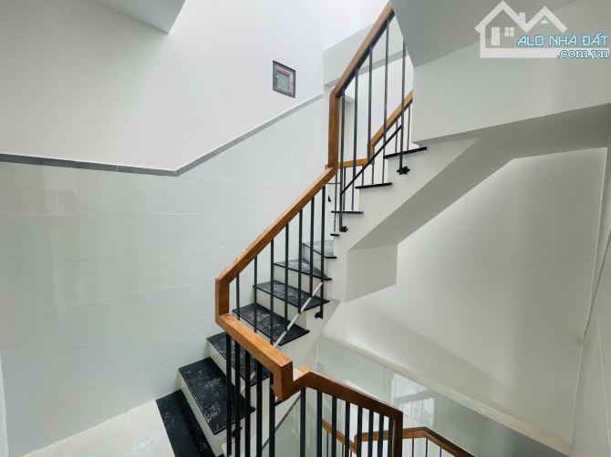 BÁN CHDV - ĐƯỜNG XE HƠI LÊ TRỌNG TẤN (5X15) 4 TẦNG BTCT DÒNG TIỀN 25TR/TH GIÁ RẺ - 5