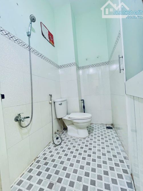Cho thuê căn hộ Duplex (gác) Q4, đường Tôn Thất Thuyết, gần ĐH Luật, ĐH Nguyễn Tất Thành - 5